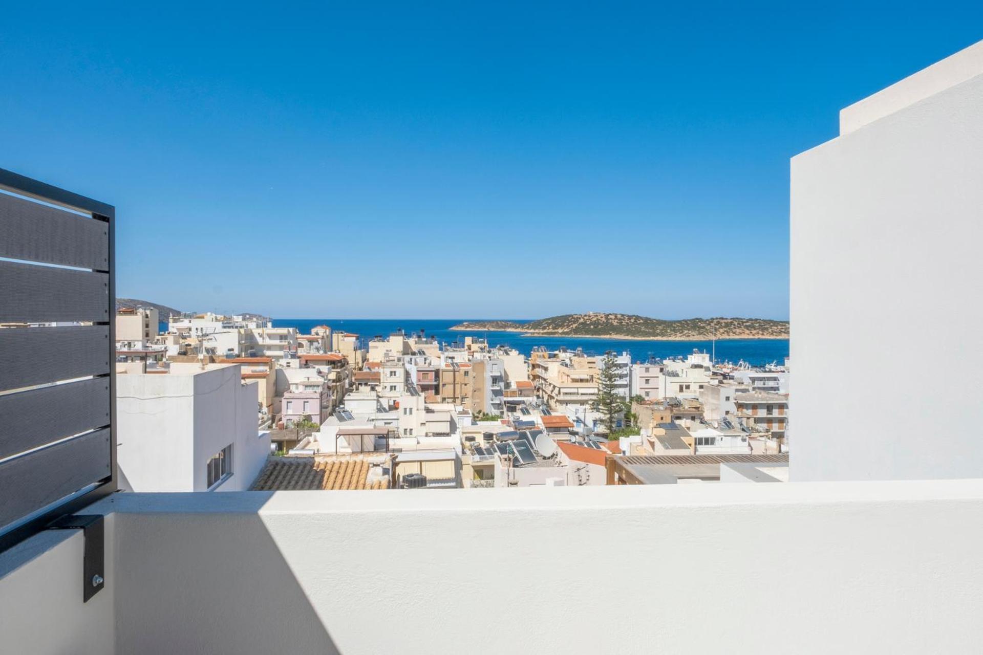 Apartment σπίτι με τζακούζι - θέα θάλασσα και λίμνη By Giomameze Agios Nikolaos (Crete)