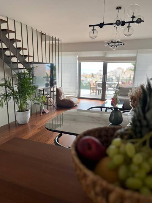 Appartement σπίτι με τζακούζι - θέα θάλασσα και λίμνη By Giomameze