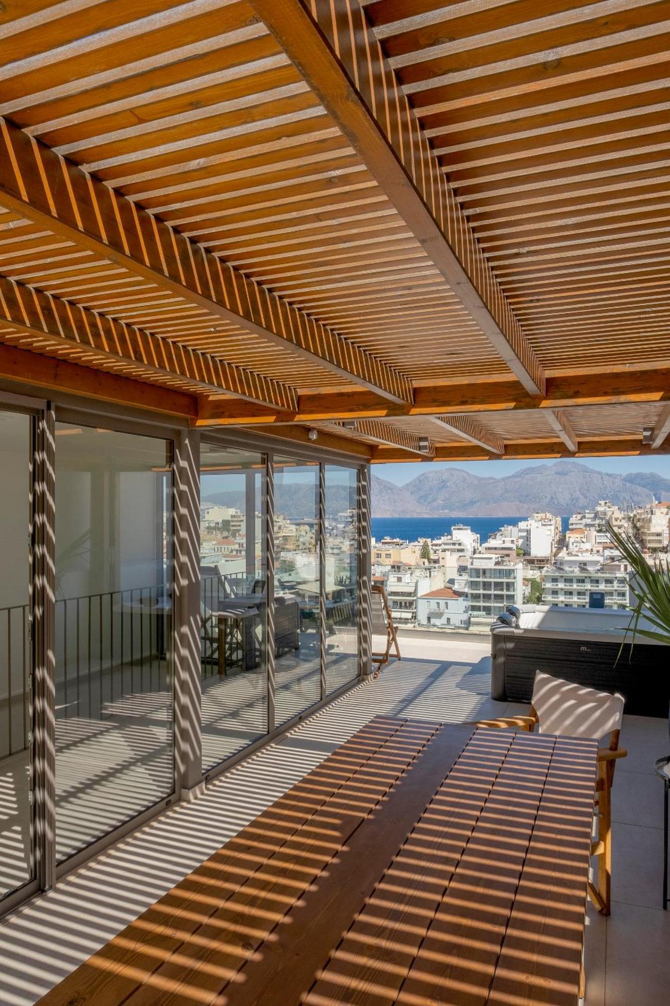 Appartement σπίτι με τζακούζι - θέα θάλασσα και λίμνη By Giomameze Agios Nikolaos